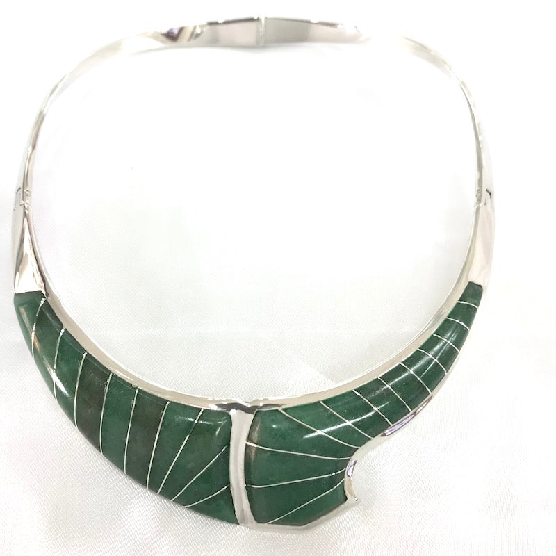 Beautiful Jadeita Necklace