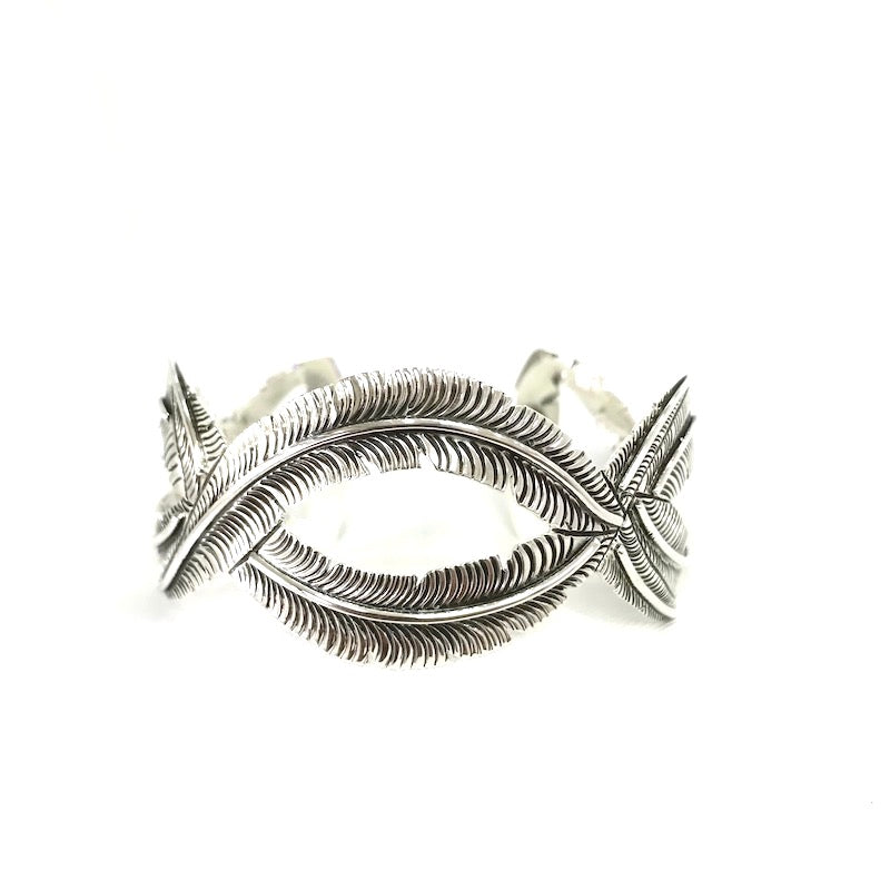 Beautiful Feathers Design Cuff Bracelet