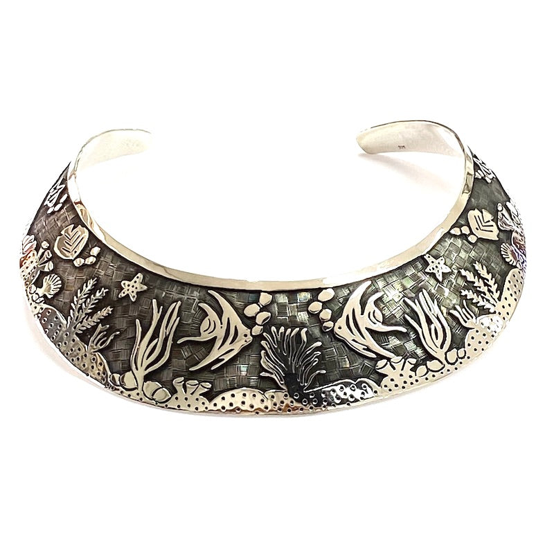 Stunning Carved Sea Life Design Rigid Necklace