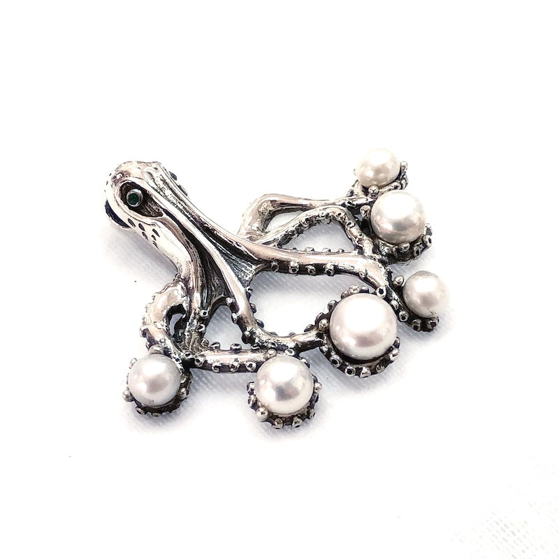 Beautiful Octopus White Pearls Pendant