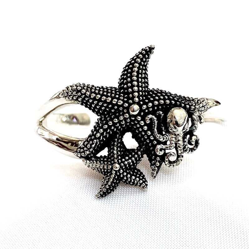 Gorgeous Sea Life Design Cuff Bracelet