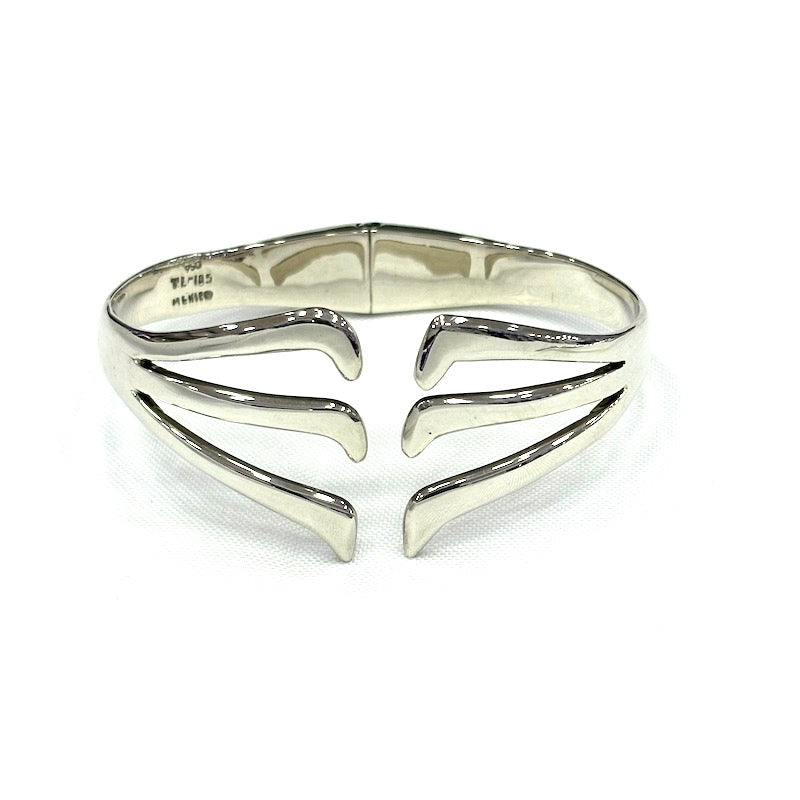 Elegant Classic Design Cuff Bracelet