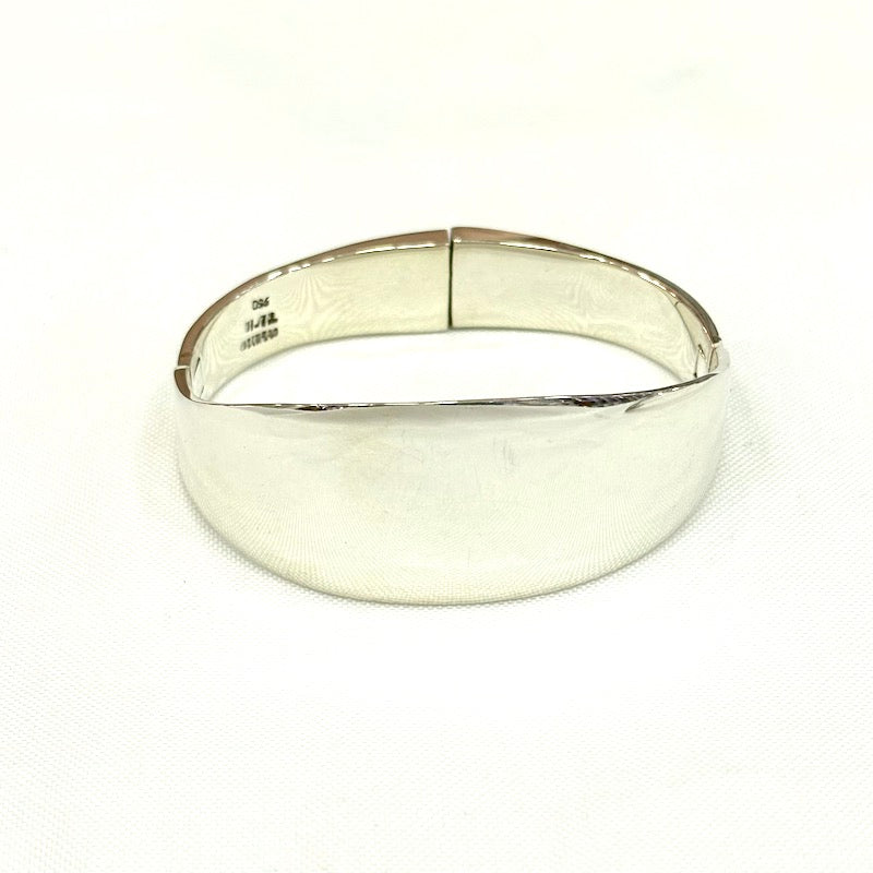 Classic Plain Silver Necklace and  Bracelet Set