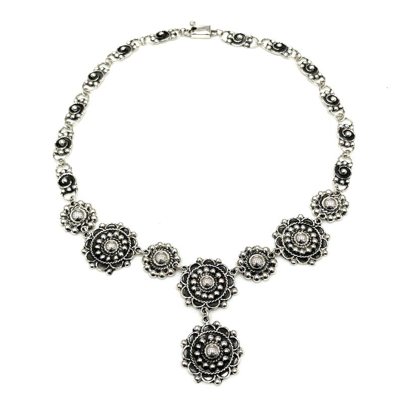 Classic Vintage Style Silver Necklace