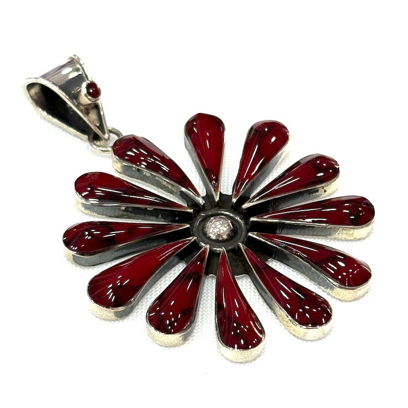 Gorgeous Red Flower Design Pendant