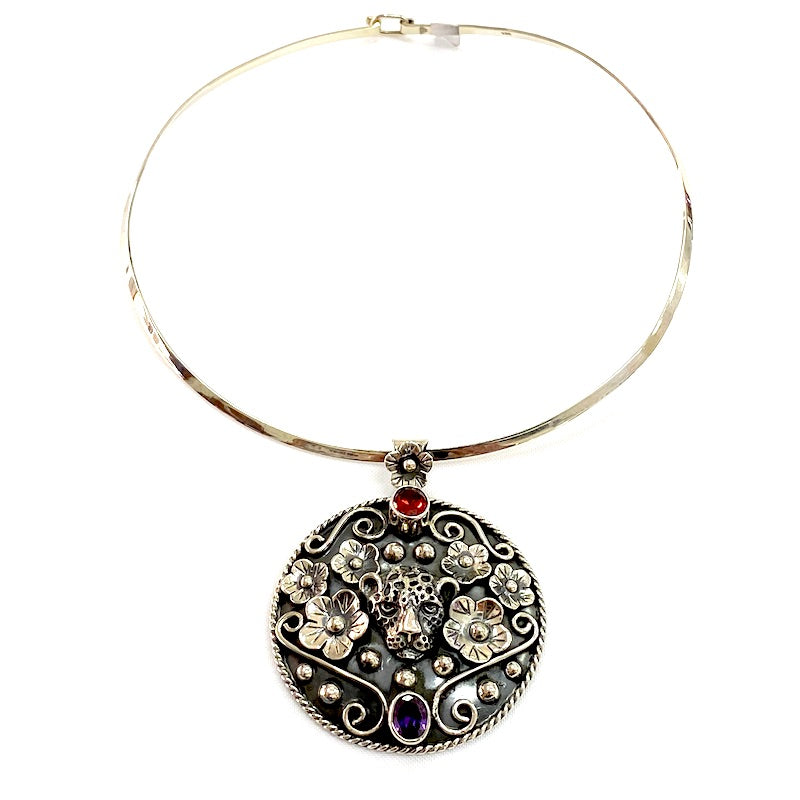 Beautiful Jaguar Flowers Design Pendant