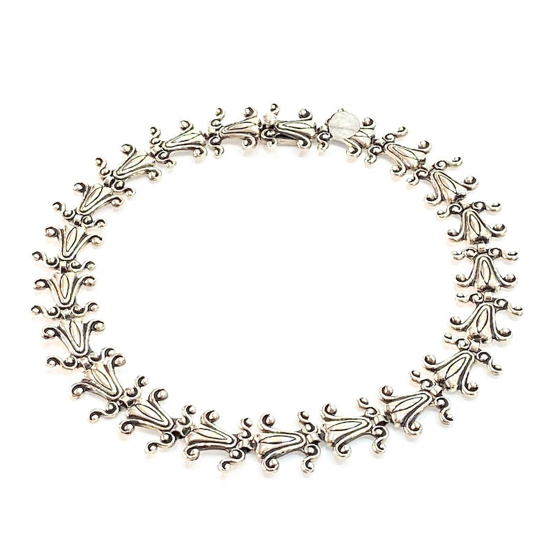 Elegant Taxco Vintage Designer Silver Necklace