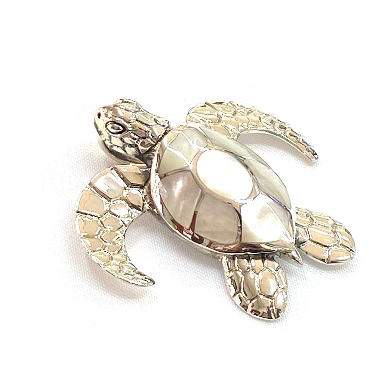 Amazing Silver & Mother of Pearl Turtle Pendant