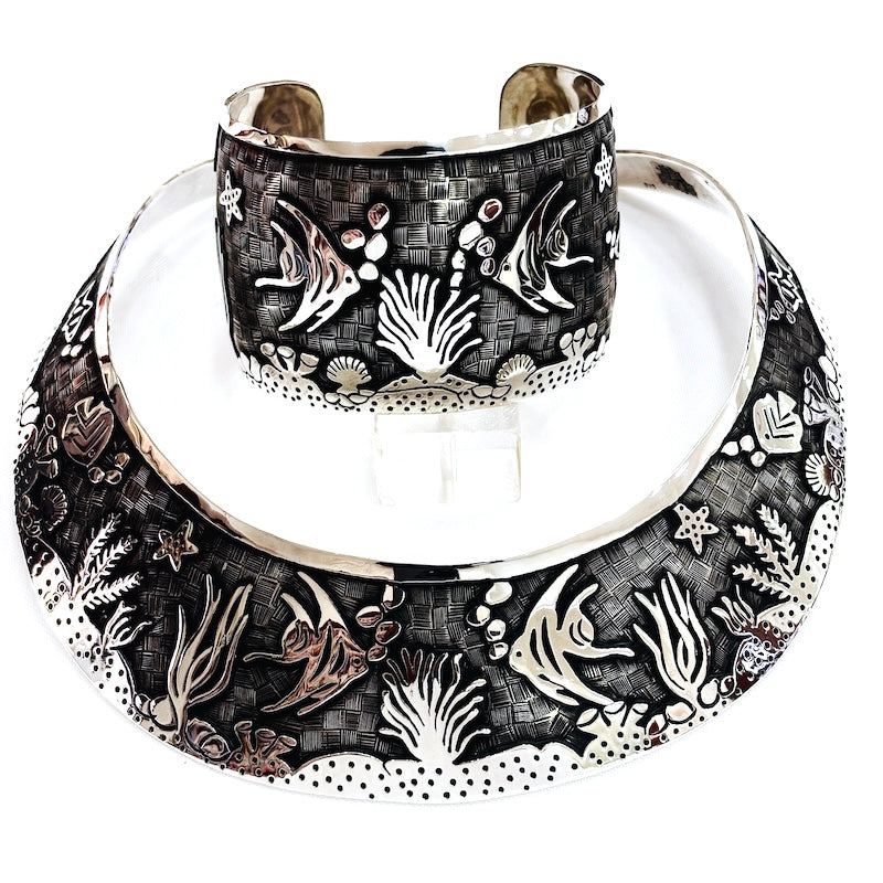 Statement Carved Sea Life Choker & Cuff Bracelet