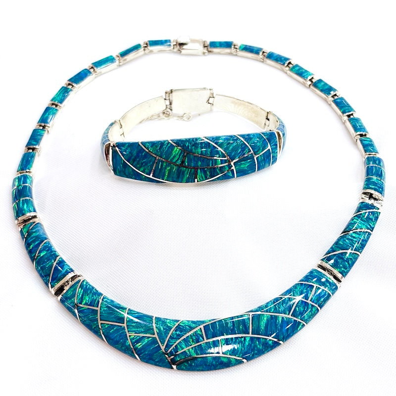 Spectacular Silver & Blue Opal Silver Set