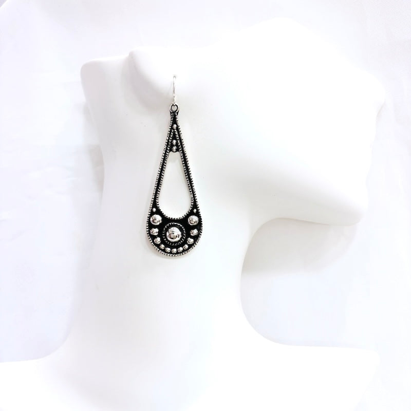 Elegant Vintage-Style Silver Earrings