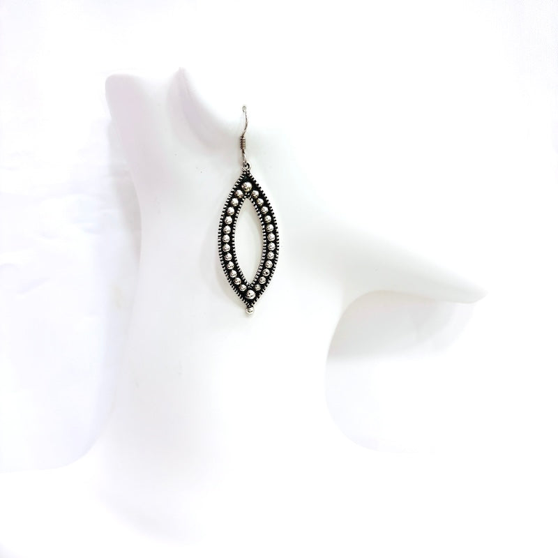 Stunning Vintage-Inspired Silver Earrings