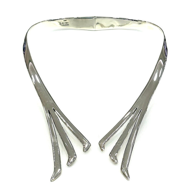 Triple Wavy Stripes Necklace