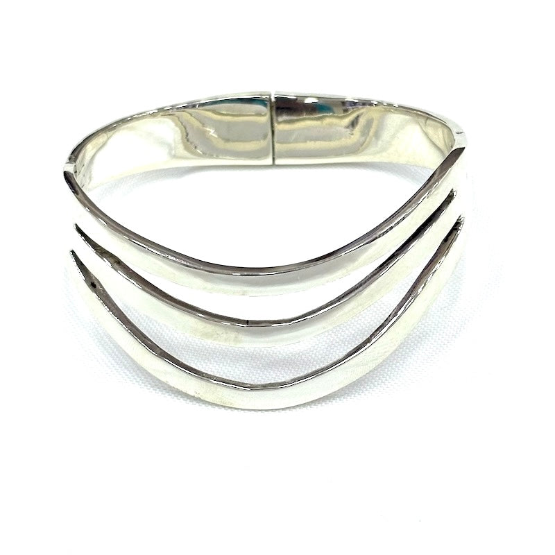 Refined Triple Stripes Cuff Bracelet
