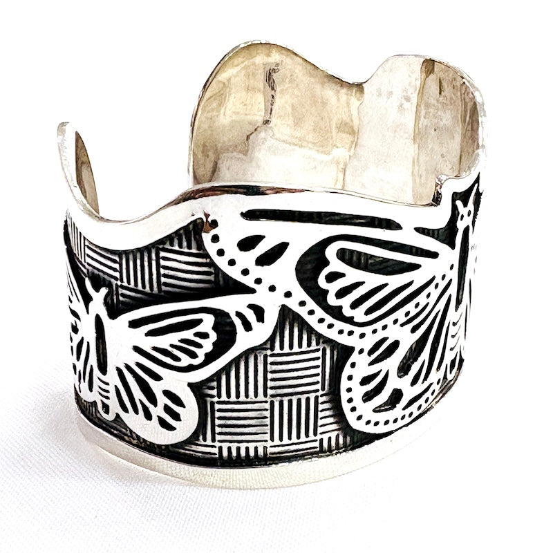 Gorgeous Carved Butterflies Cuff Bracelet