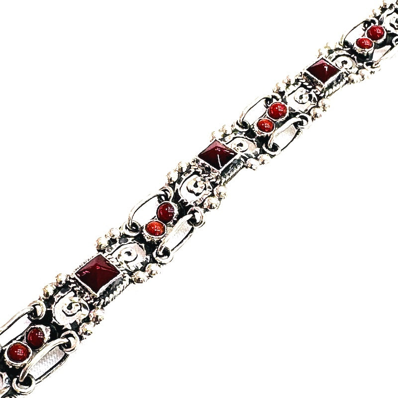 Classic Red Onyx Barroco Style Bracelet