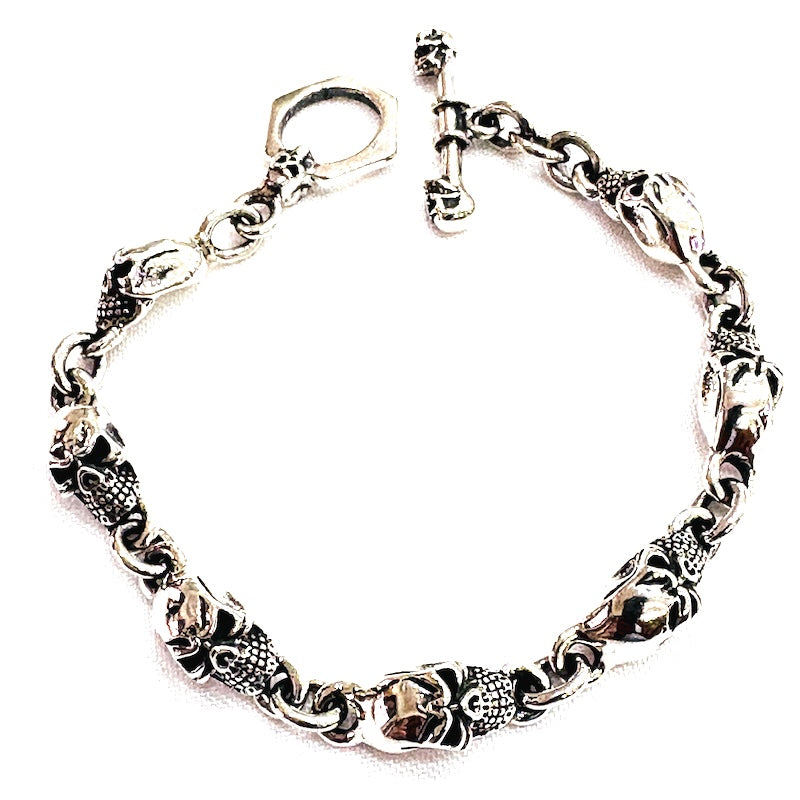Multiple Silver Skulls-Design Bracelet