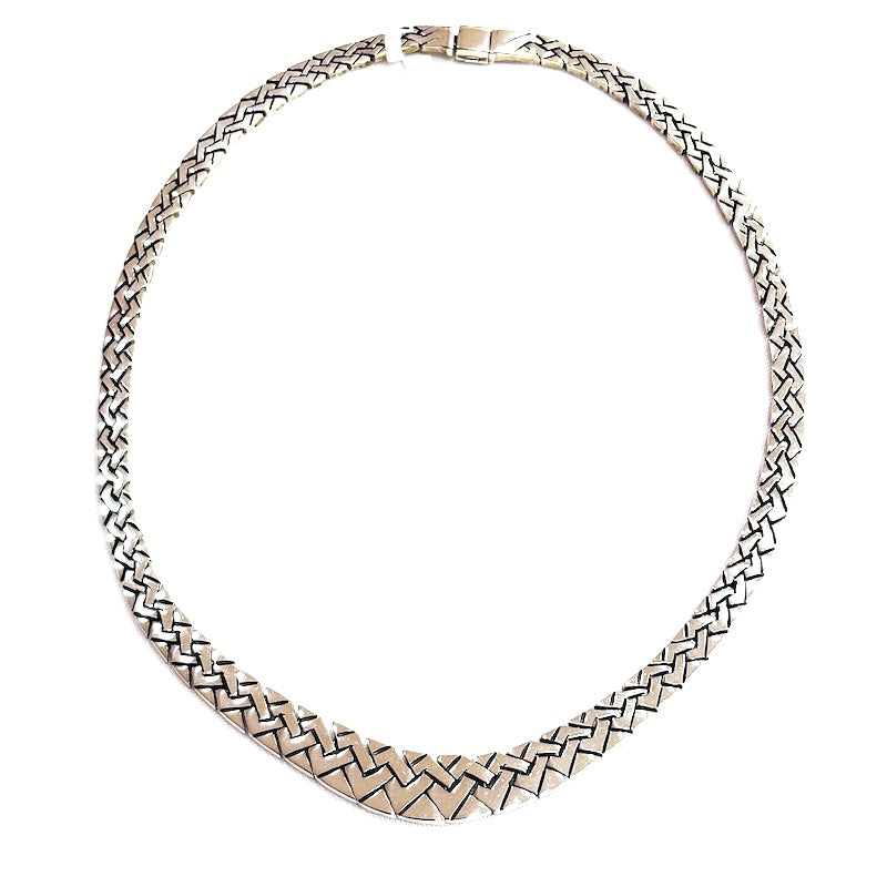 Elegant Flat Links Design Necklace